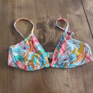 Xhilaration Peach and Mint Floral Bikini Top